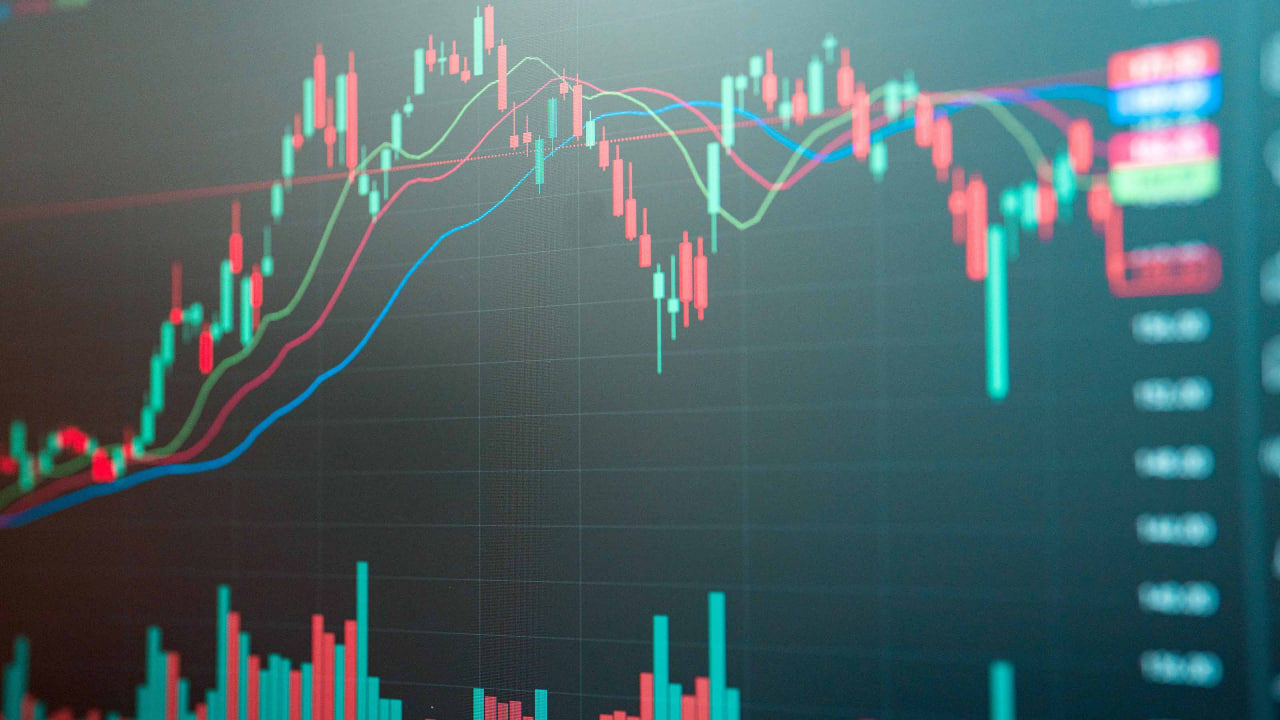 线上炒股配资杠杆 7月26日基金净值：华安研究智选混合A最新净值0.63，涨0.66%